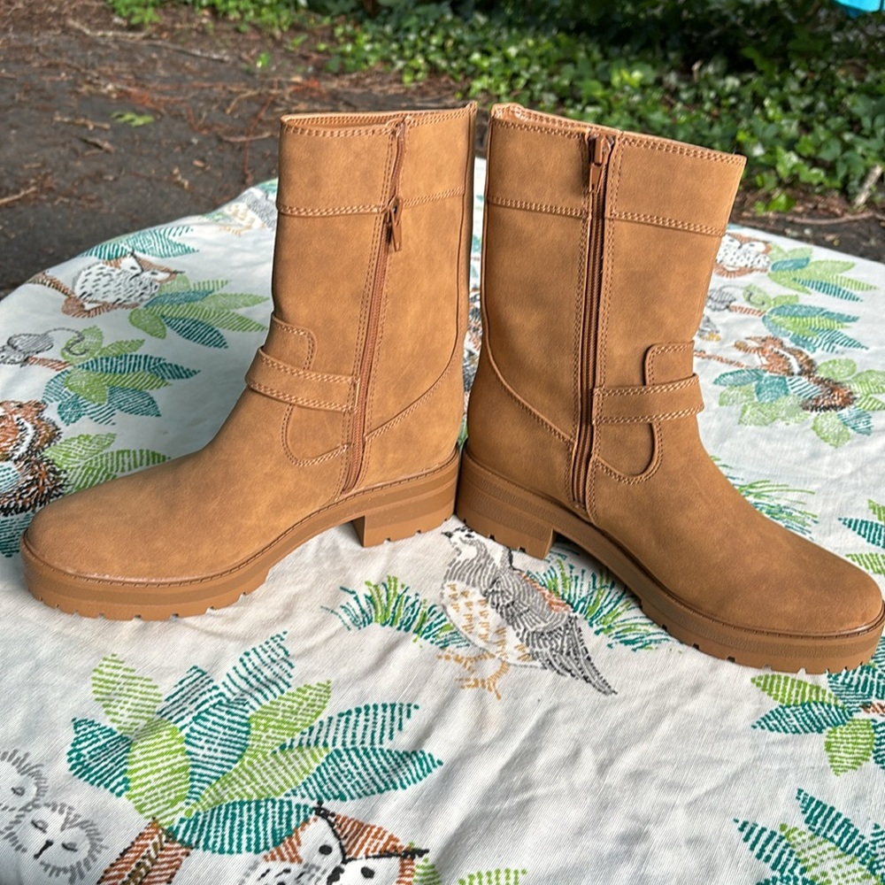 NWT Soul Naturalizer Newport Tan Faux Suede Zip Up Boots Buckles Soft Lining 7.5 - Picture 8 of 16